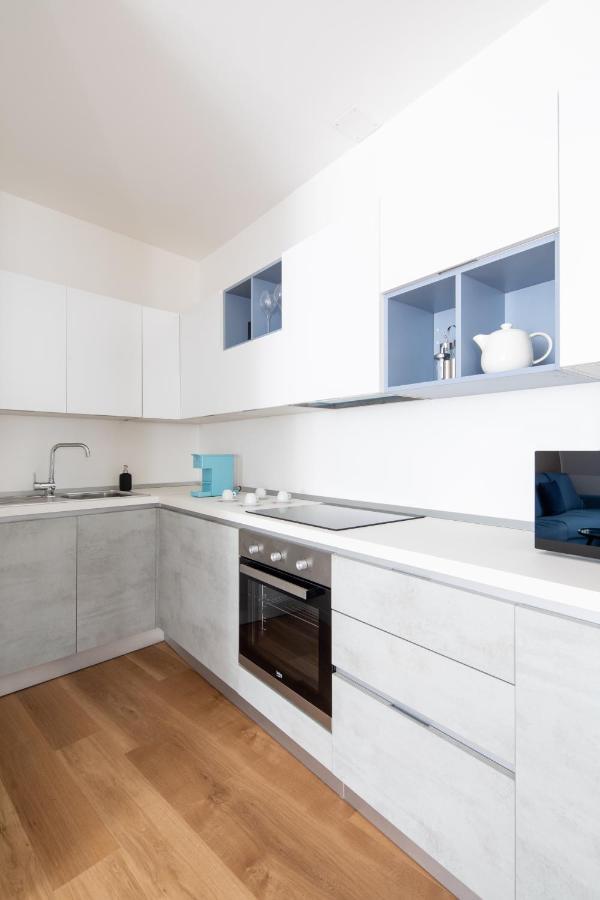 Vis A Vis Apartments Trieste Exterior photo