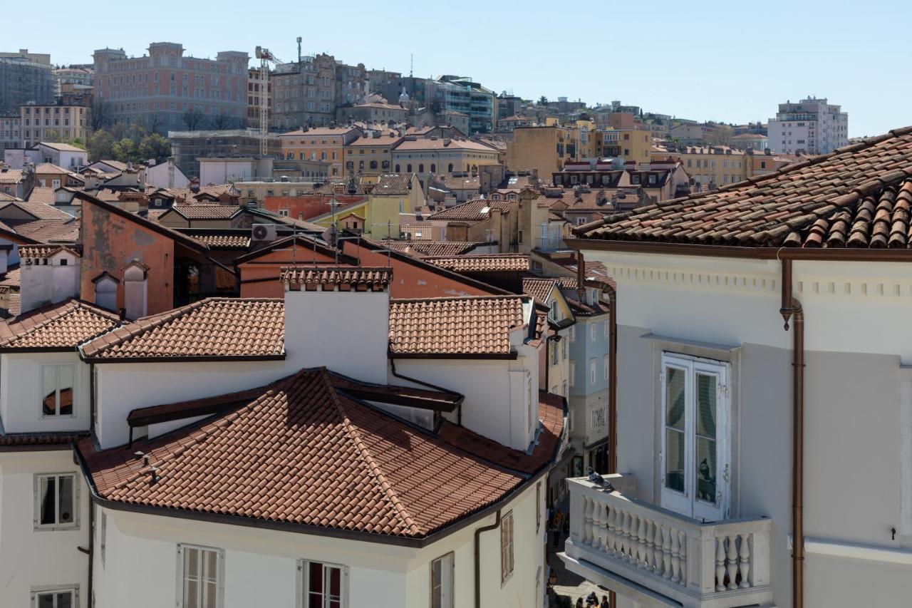 Vis A Vis Apartments Trieste Exterior photo